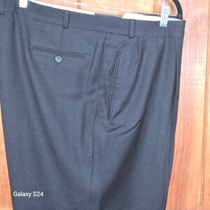Joseph Feiss International Men's Black Pleated Dress Pants Size‎ 46x32